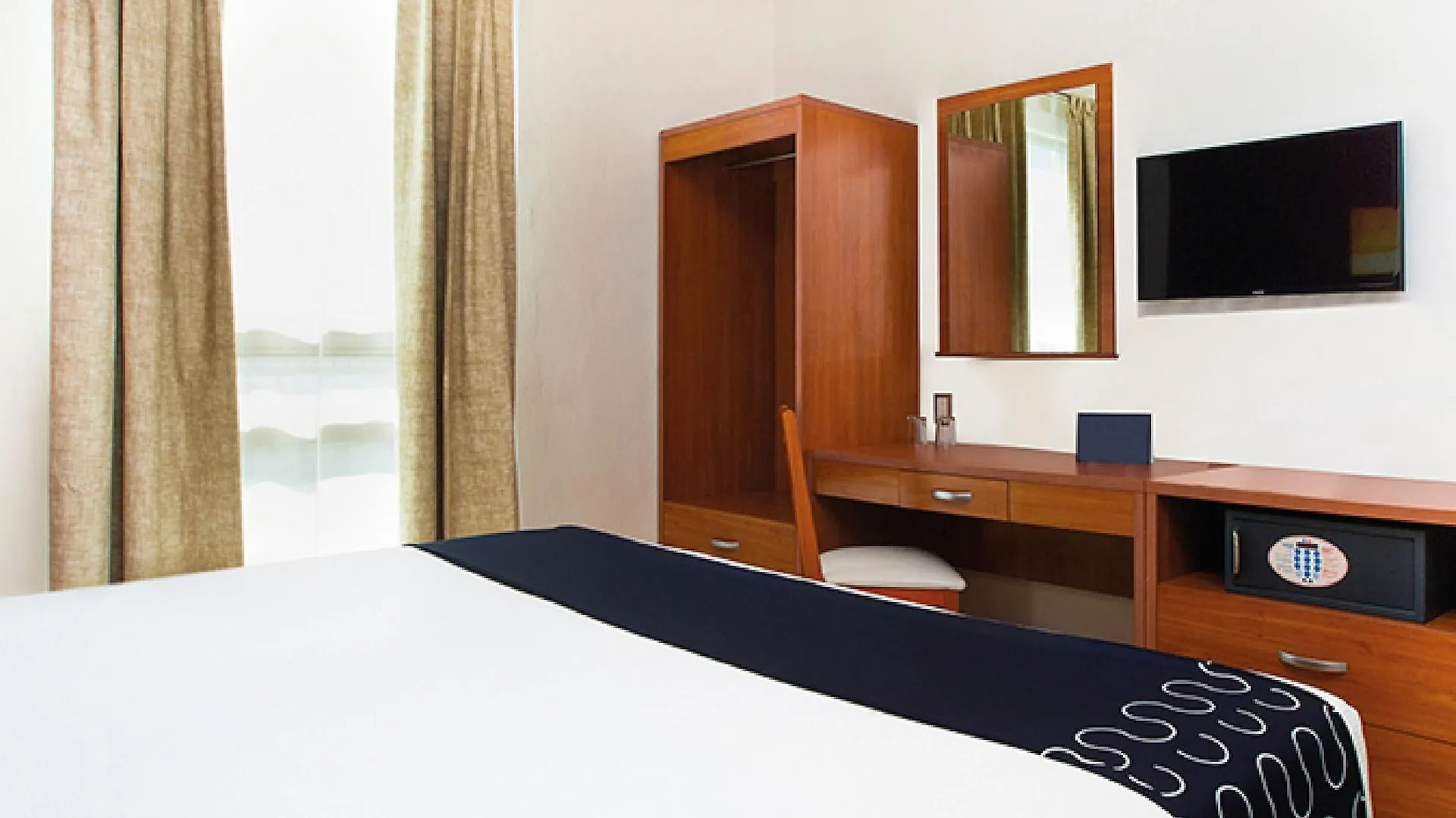 ***  The Magic Hotel Playa del Carmen Mexico