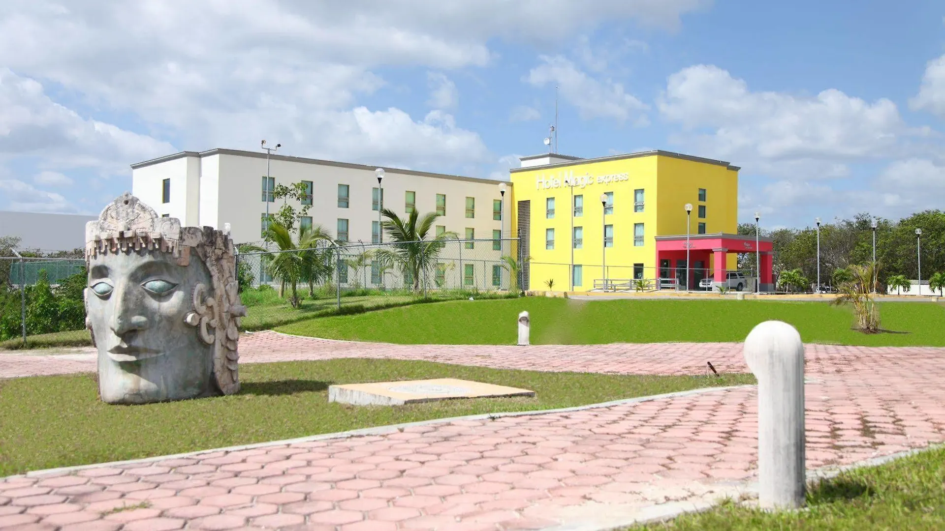 The Magic Hotel Playa del Carmen